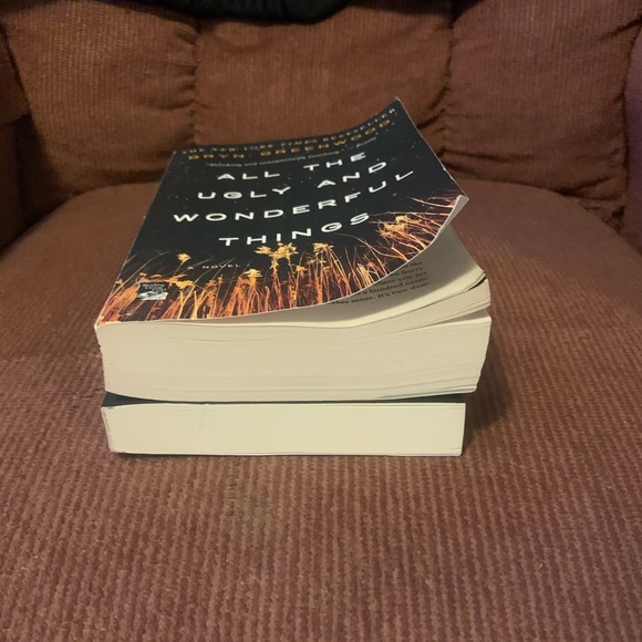 All the Ugly and Wonderful Things and Tiger Tiger book bundle - Picture 8 of 13